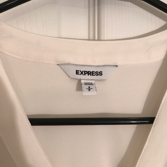 Express White Long Sleeve Blouse - Picture 5 of 5